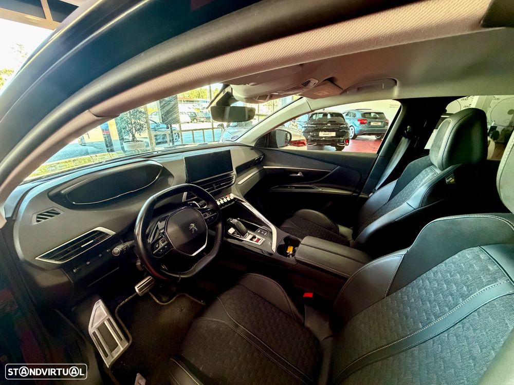 Peugeot 3008 225 e-EAT8 Roadtrip - 17