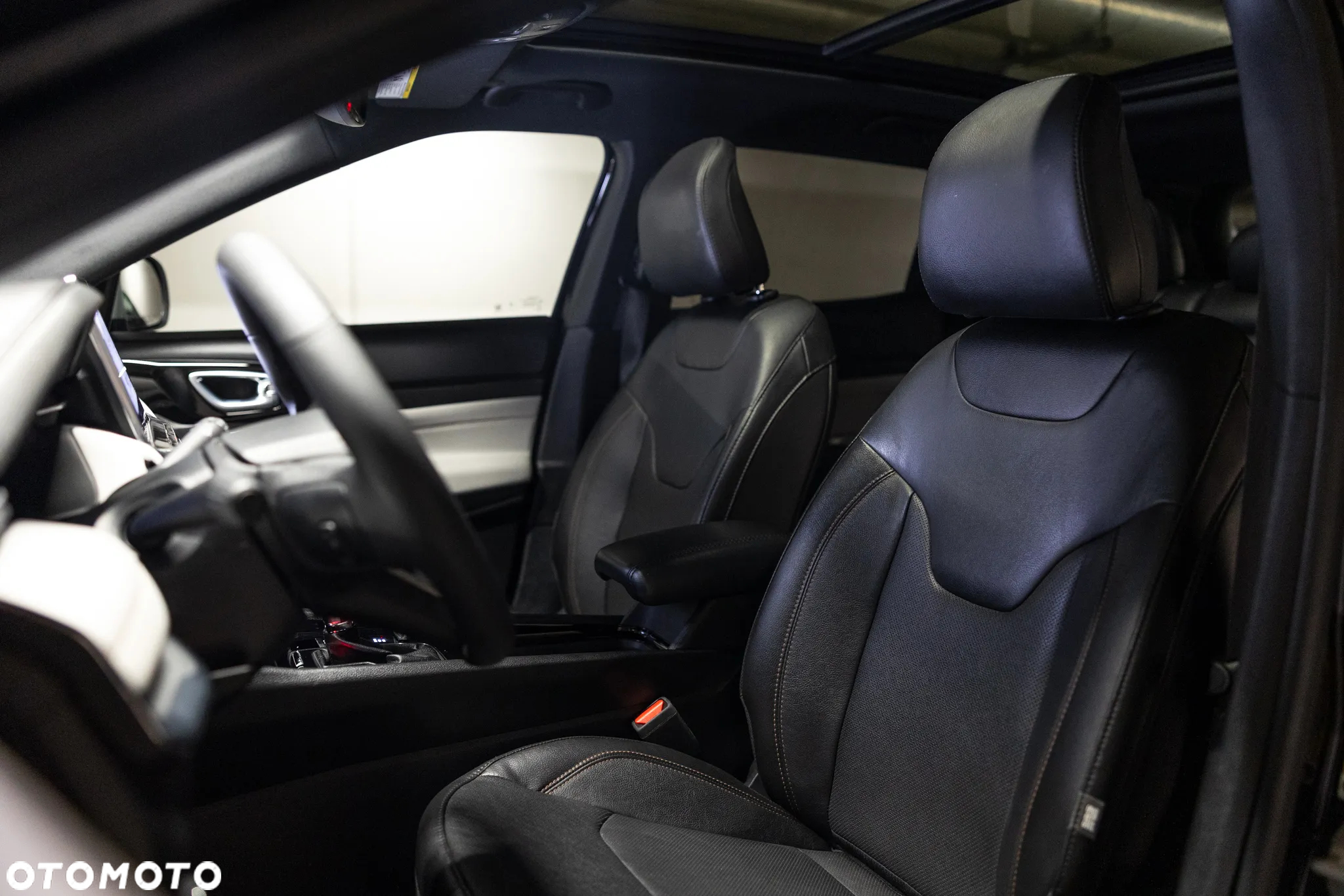 Jeep Compass - 23