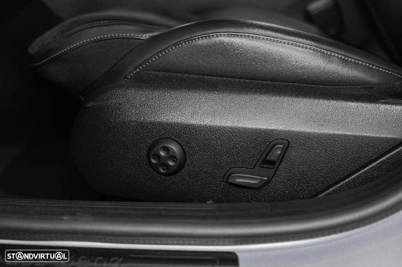 Mercedes-Benz C 300 d AMG Line - 30