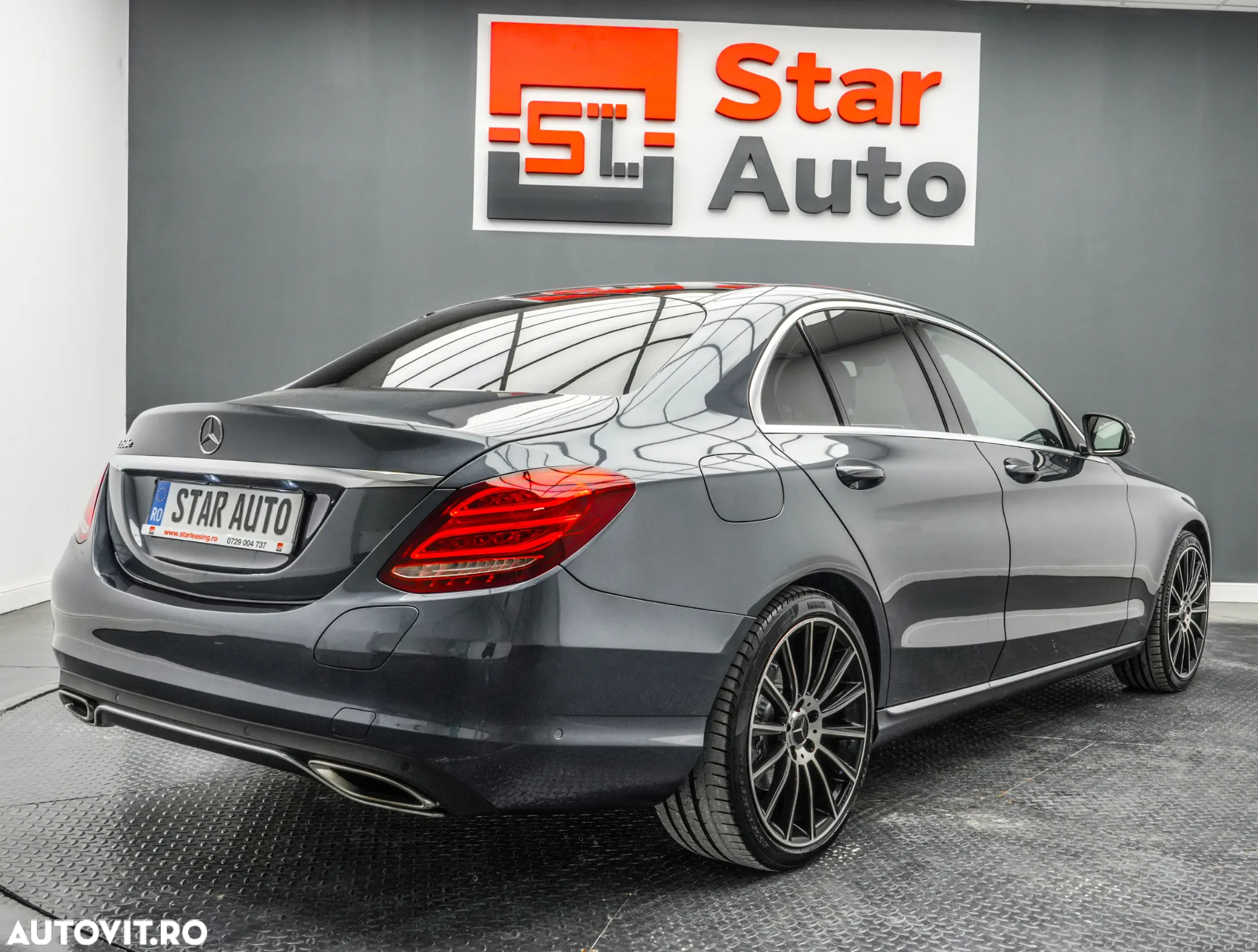 Mercedes-Benz C - 6