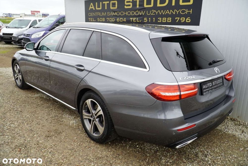 Mercedes-Benz Klasa E 220 d 9G-TRONIC Exclusive - 38
