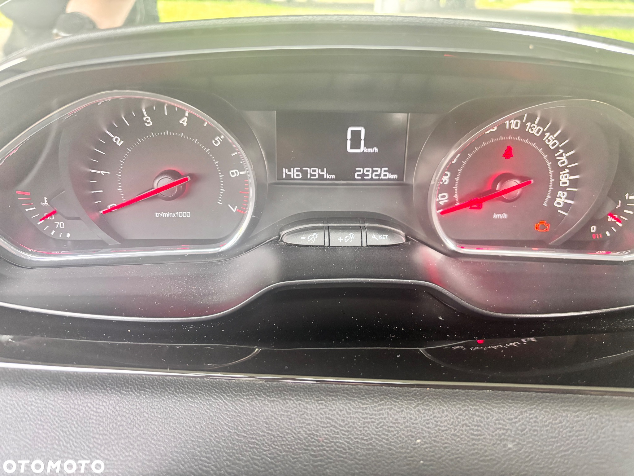 Peugeot 208 1.2 PureTech Active - 11