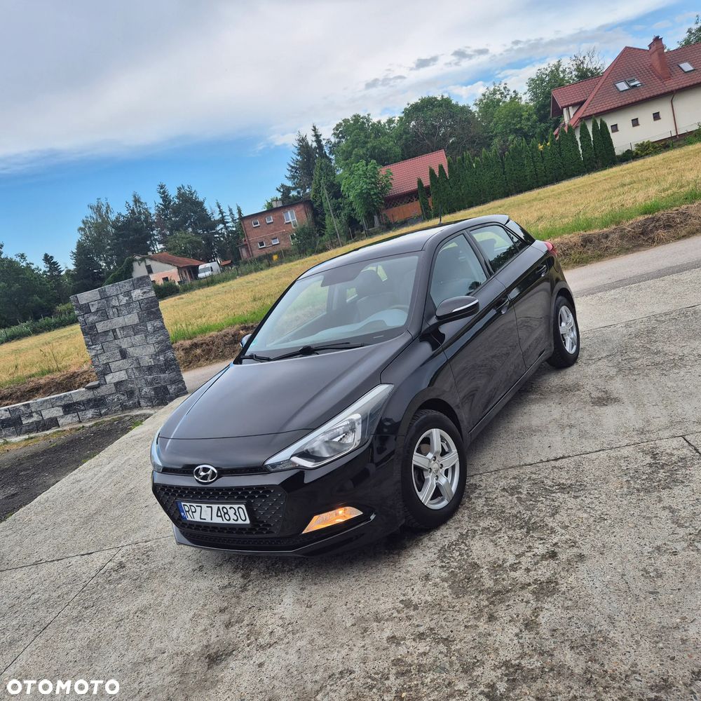 Hyundai i20 blue 1.2 Classic - 4