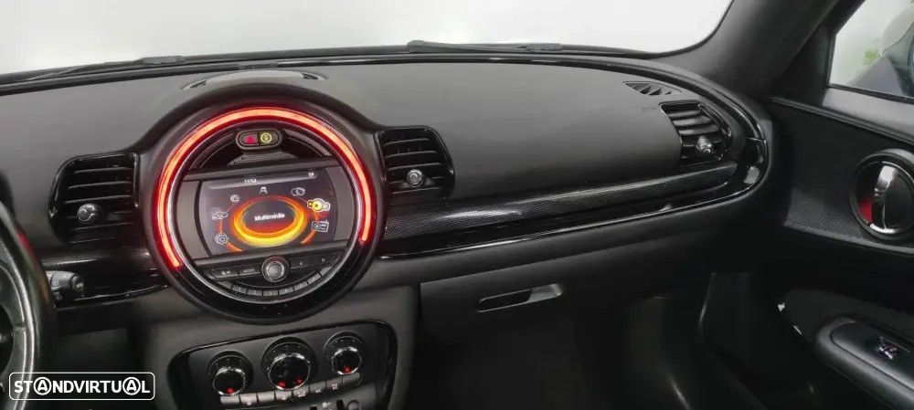 MINI Clubman Cooper D - 27