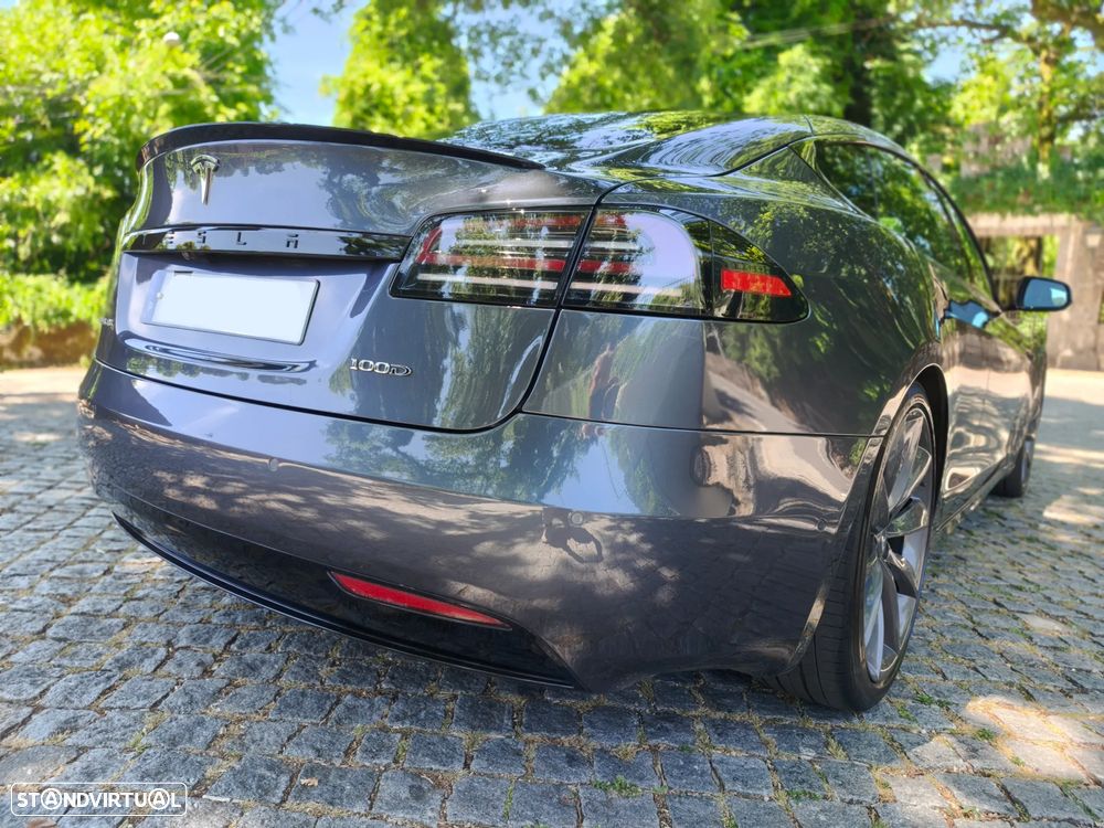 Tesla Model S 100D - 23