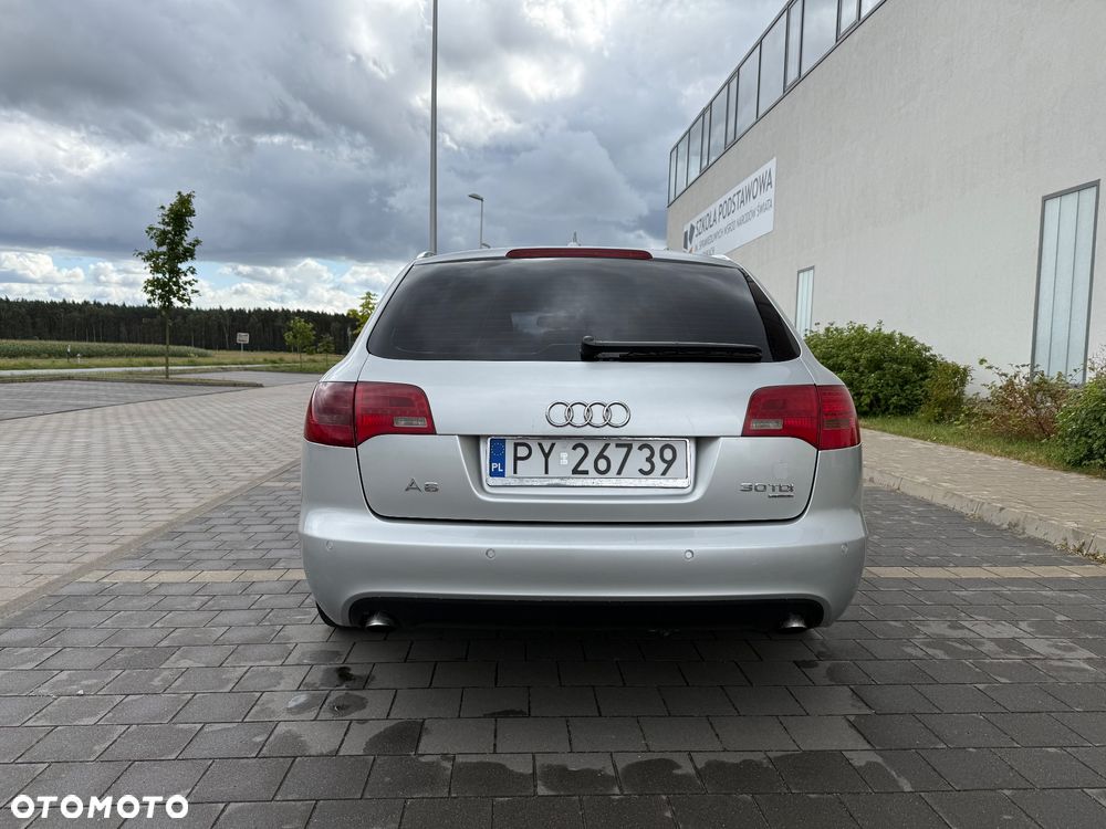 Audi A6 Avant - 4