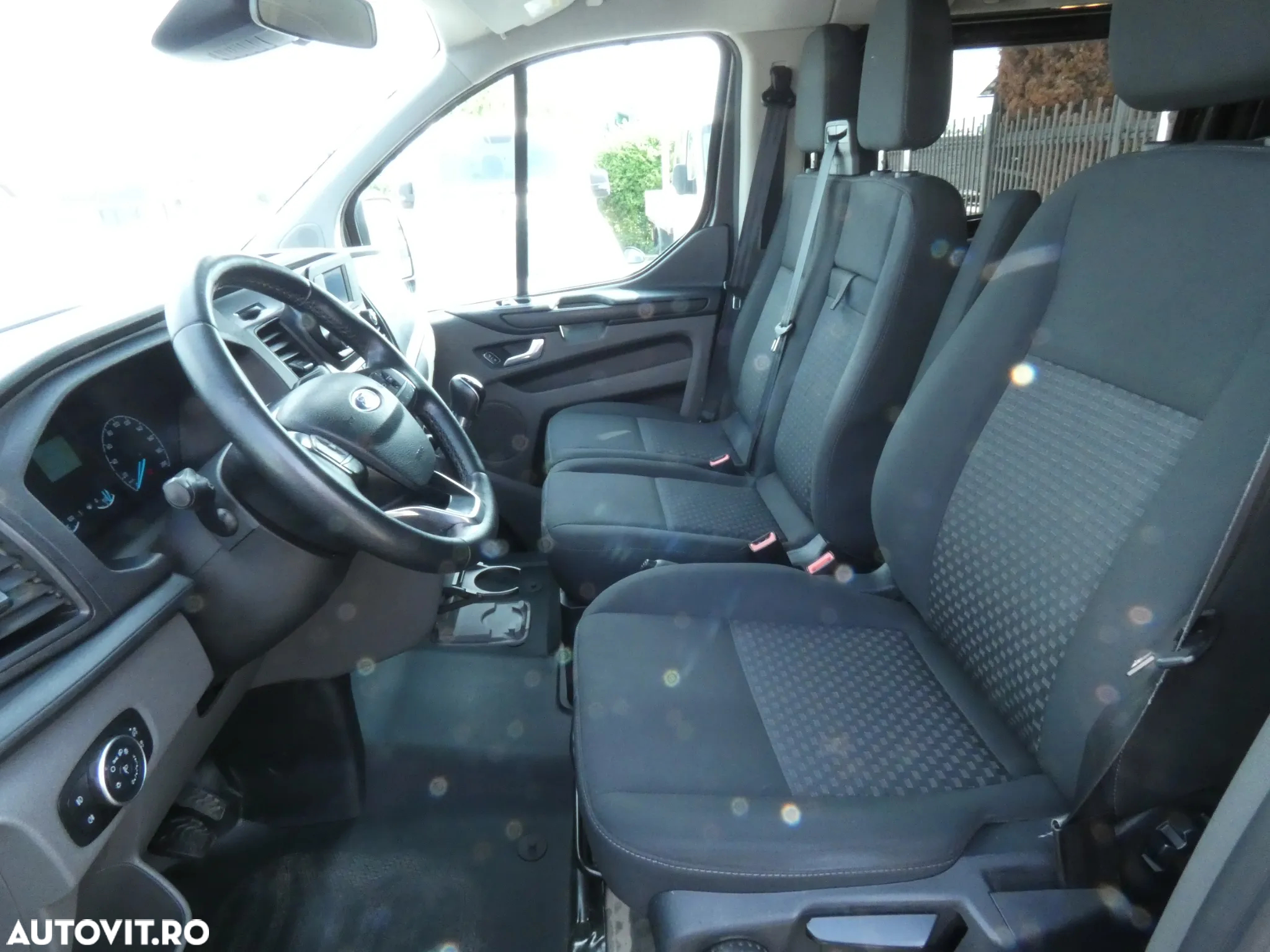 Ford Transit Custom DCIV 310 2.0 TDCI LWB L2H1 Limited - 15