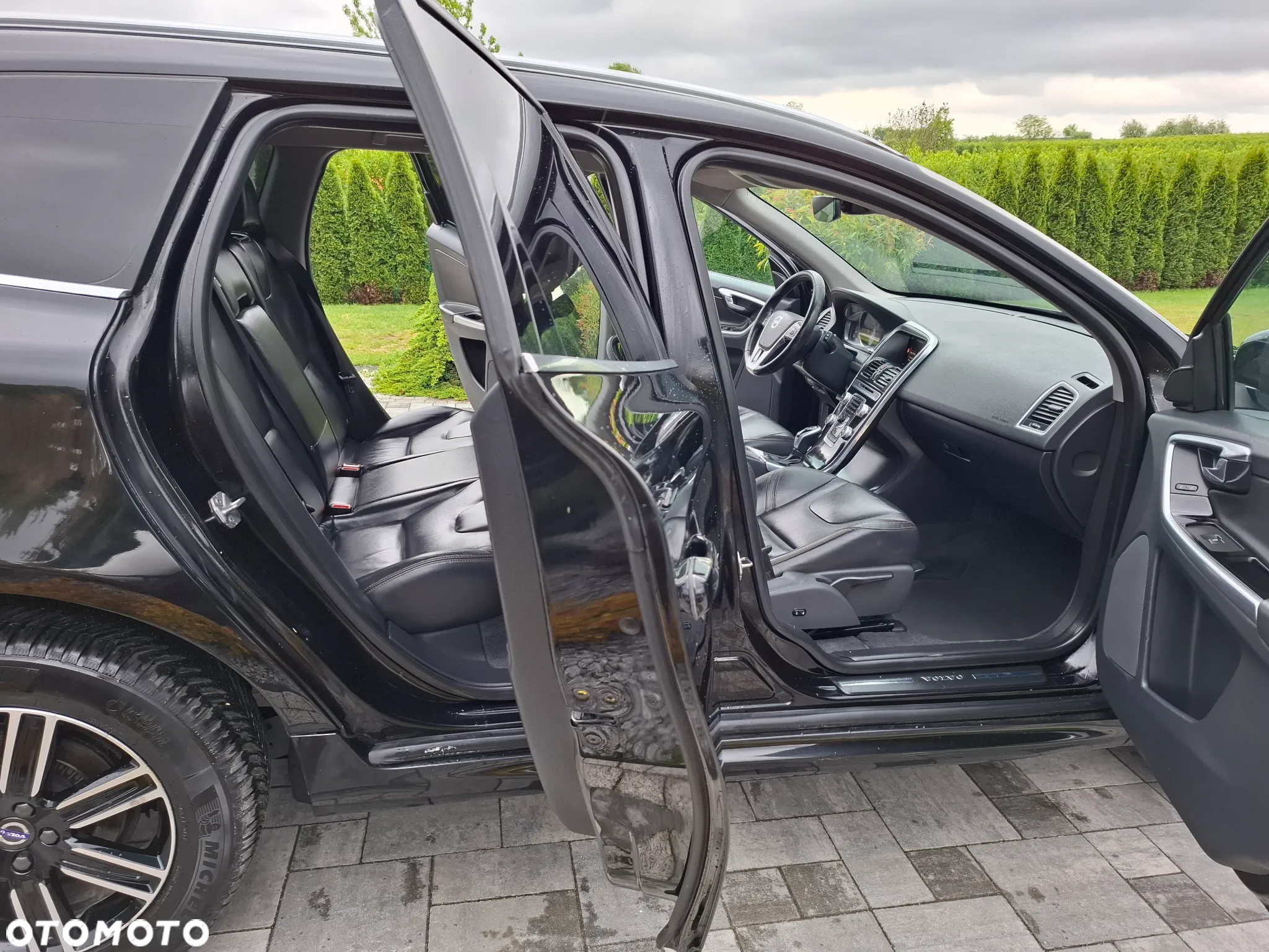Volvo XC 60 - 21
