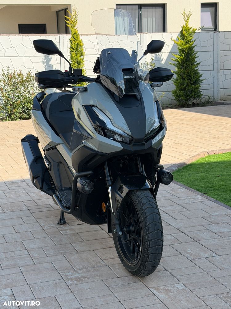 Honda ADV 350 - 3