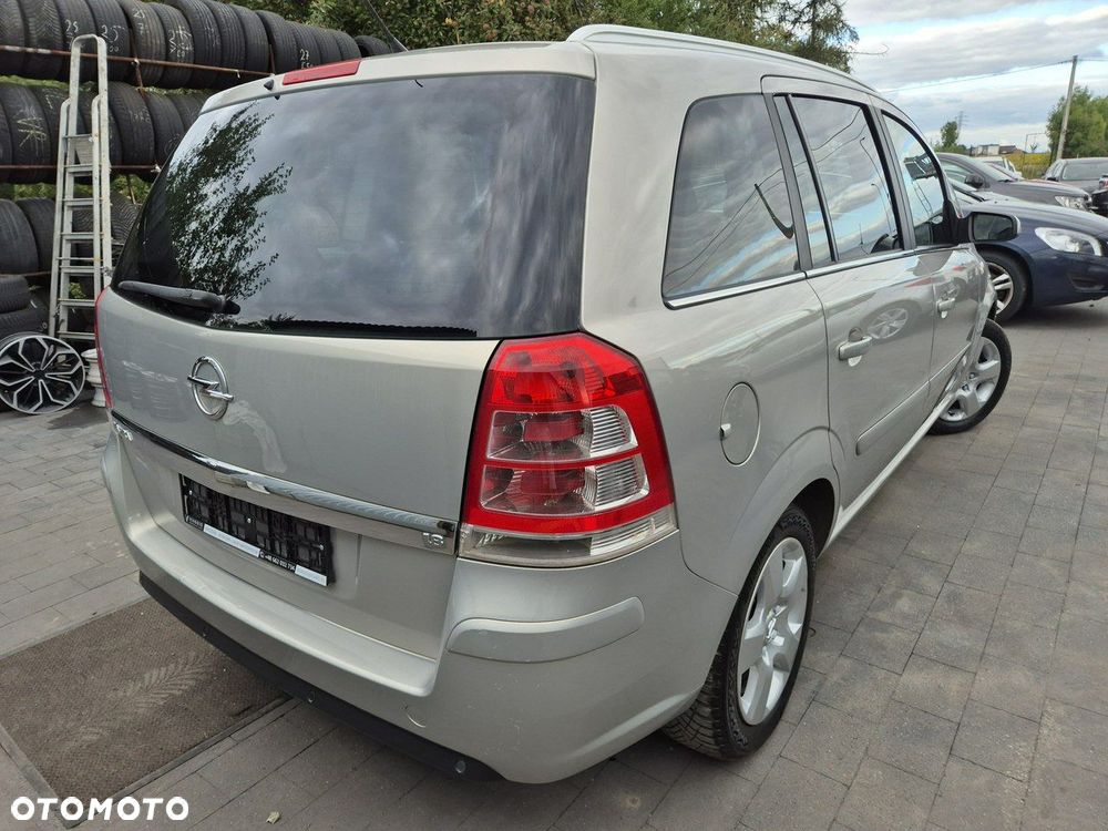 Opel Zafira 1.8 Innovation - 3