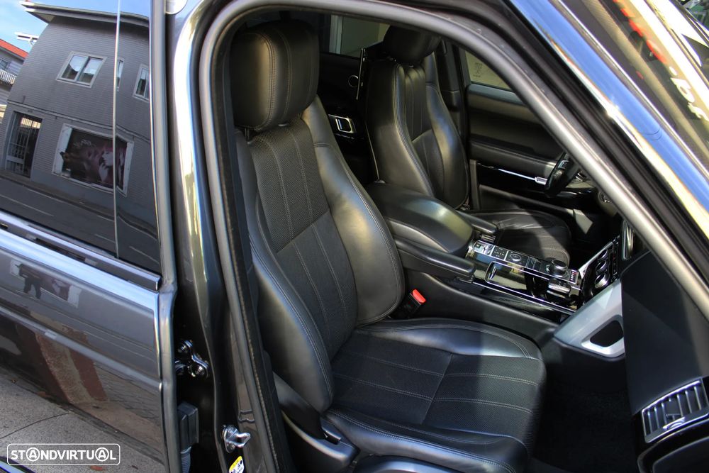 Land Rover Range Rover 4.4 SDV8 Autobiography - 31