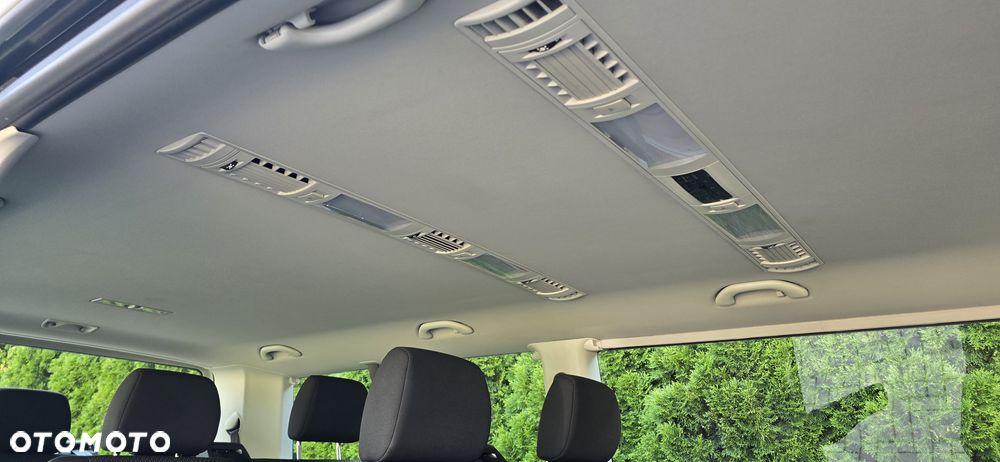 Volkswagen Caravelle 2.0 TDI L2 Comfortline - 19