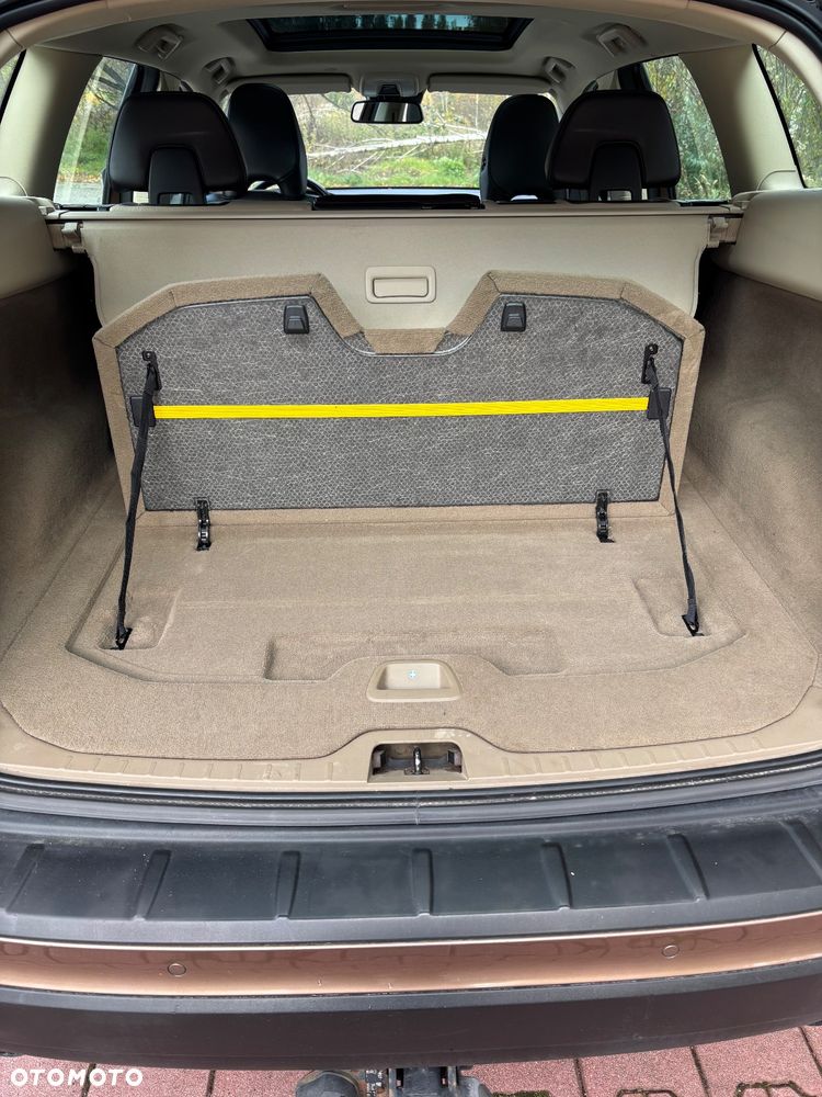 Volvo XC 60 2.4D AWD Summum - 13