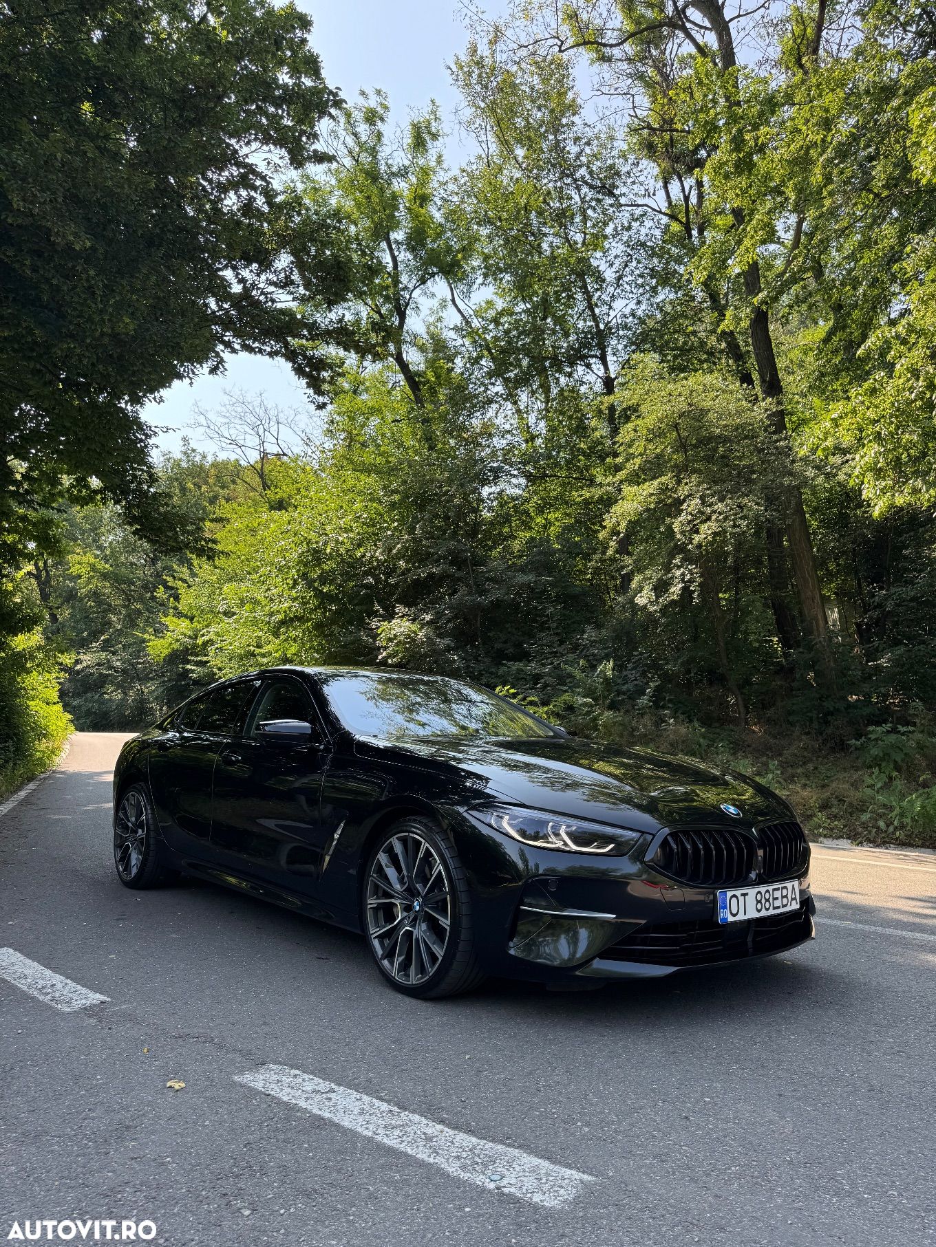 BMW Seria 8 840i xDrive - 1