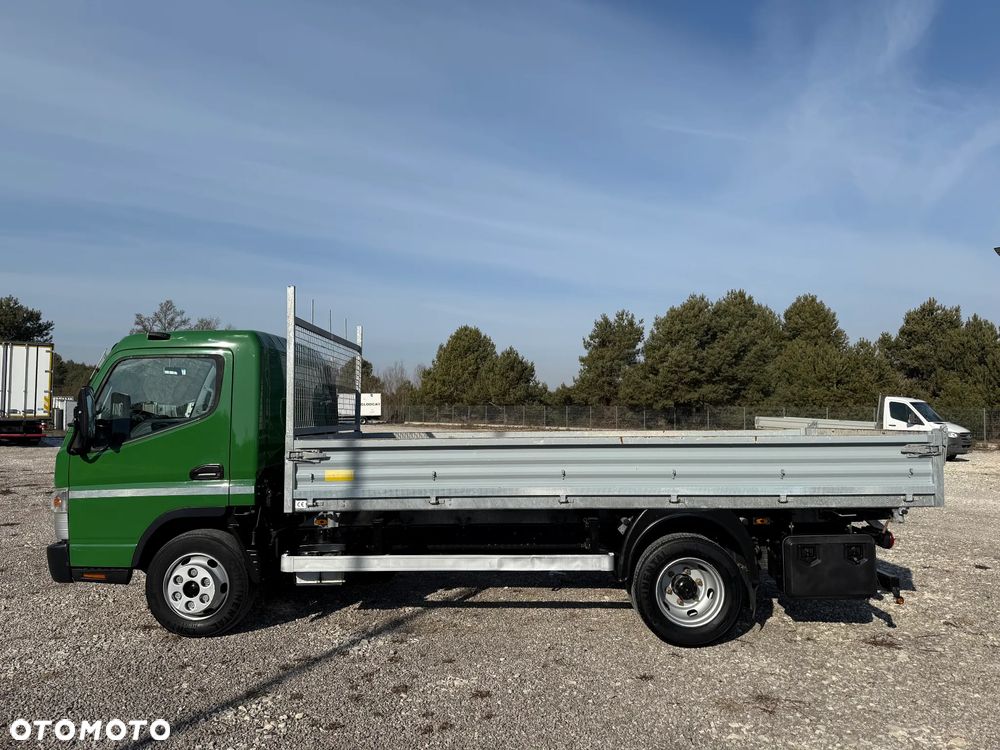 Mitsubishi CANTER FUSO - 6