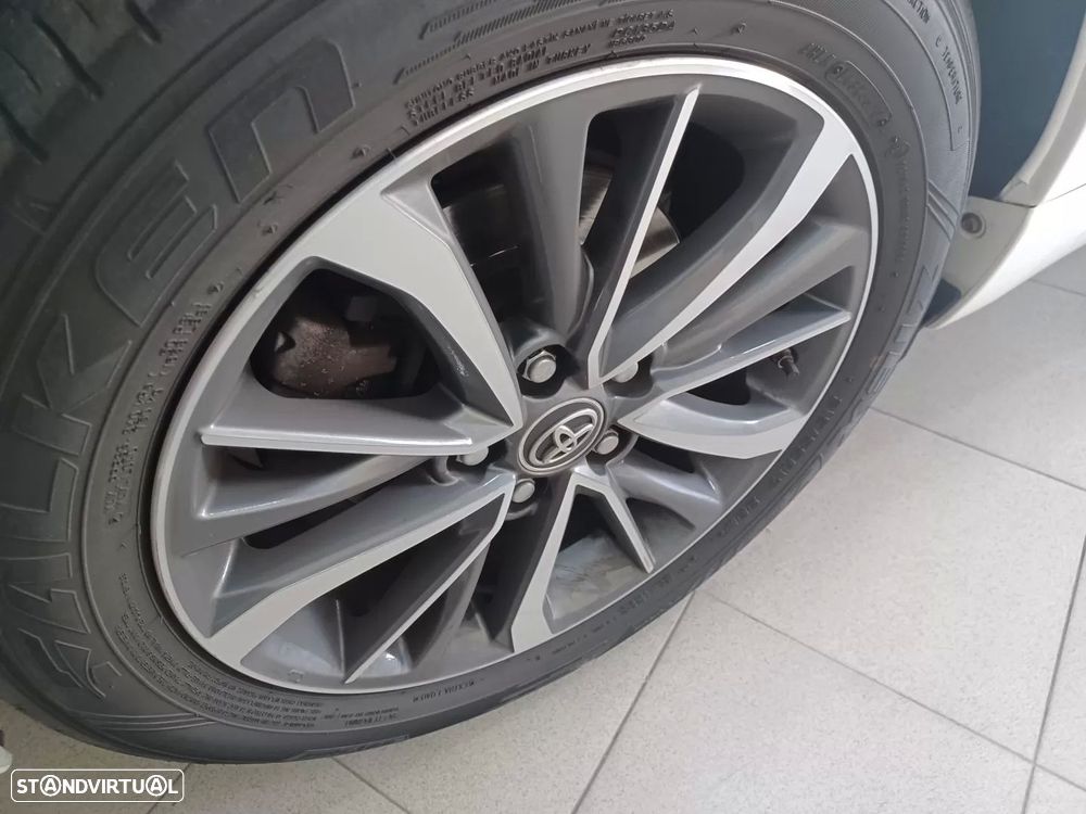 Toyota Avensis Touring Sports 1.6 D-4D Edition-S - 40