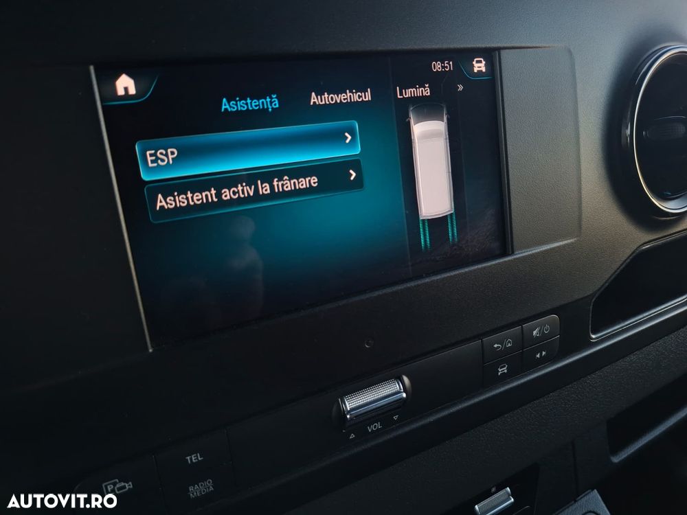 Mercedes-Benz Sprinter - 15