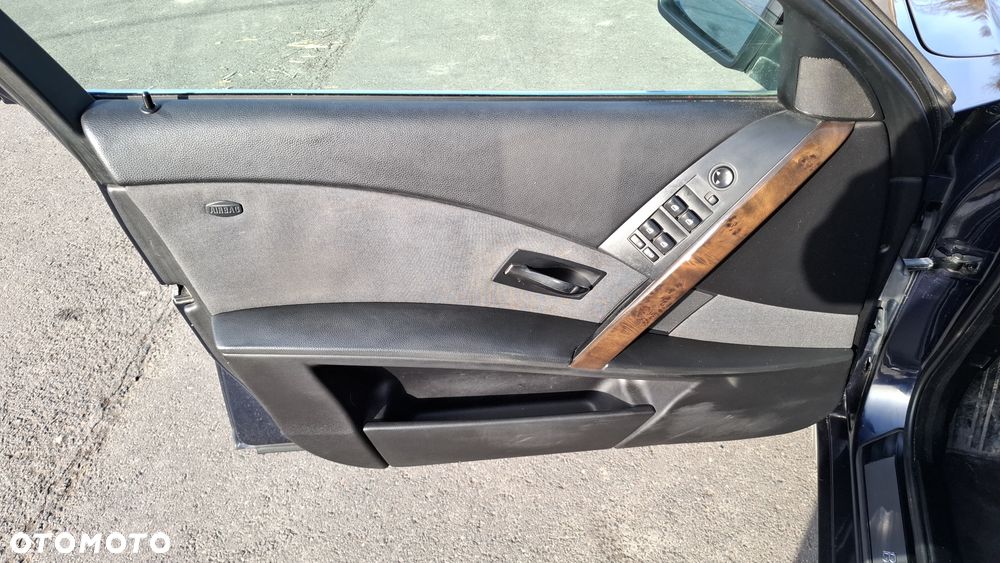 BMW Seria 5 - 13