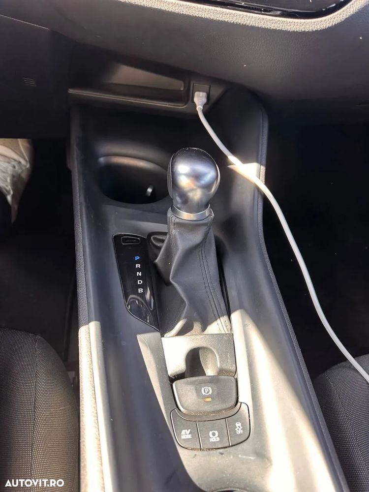 Toyota C-HR - 17
