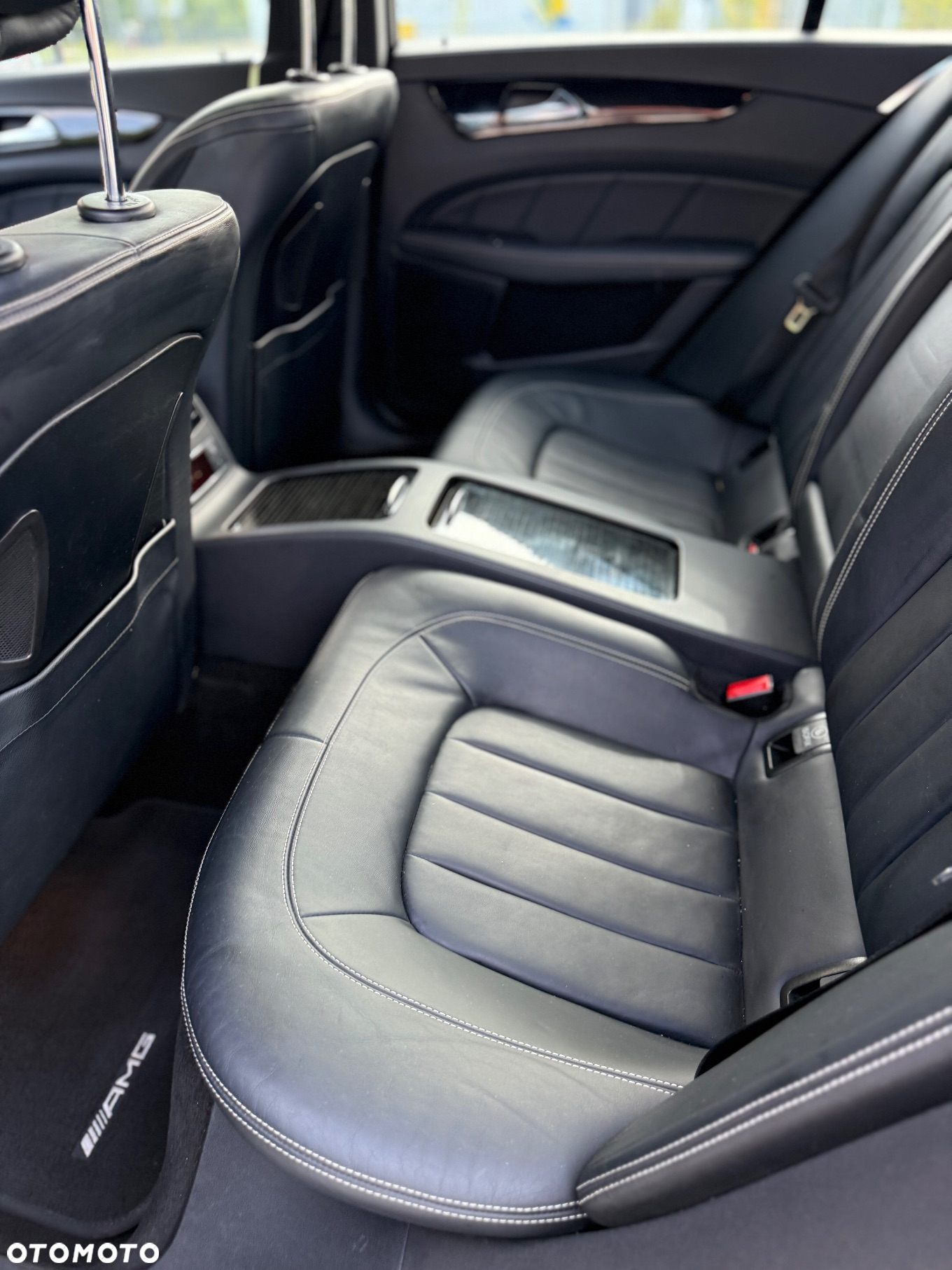 Mercedes-Benz CLS 350 CDI 4-Matic BlueEff - 14