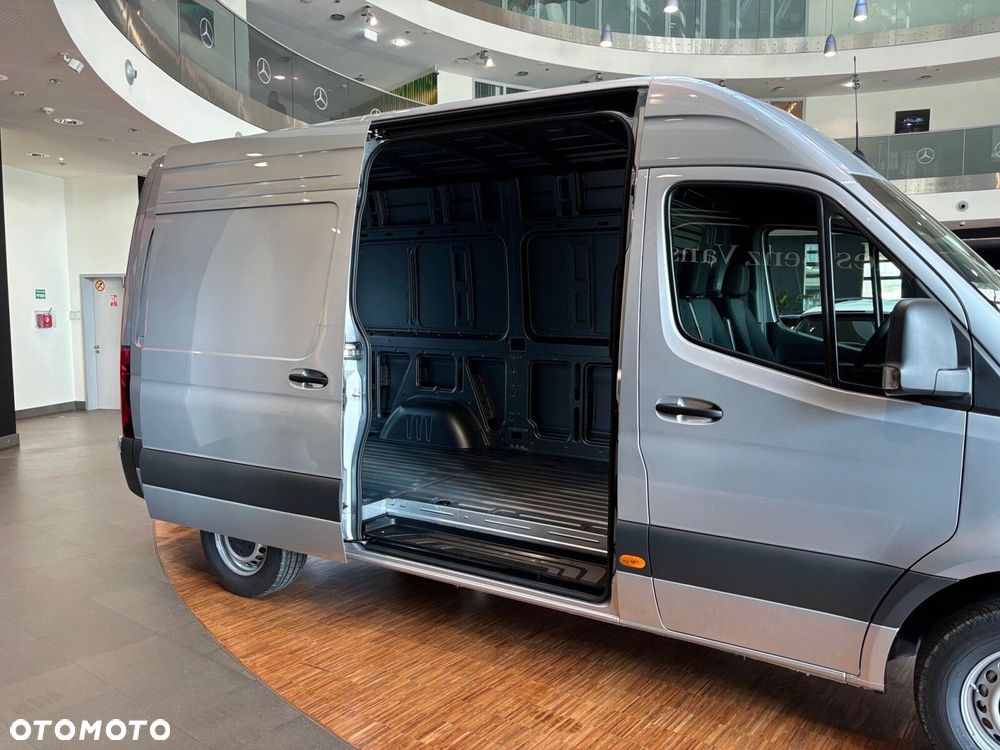 Mercedes-Benz Sprinter Furgon - 16