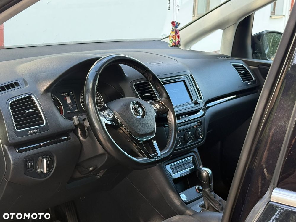 Volkswagen Sharan 2.0 TDI DSG (BlueMotion Technology) Highline - 15
