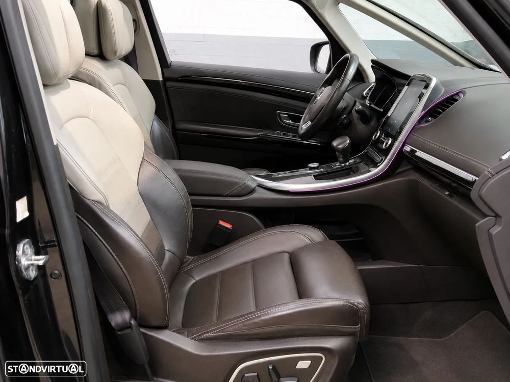 Renault Espace 1.6 dCi Initiale Paris EDC - 11