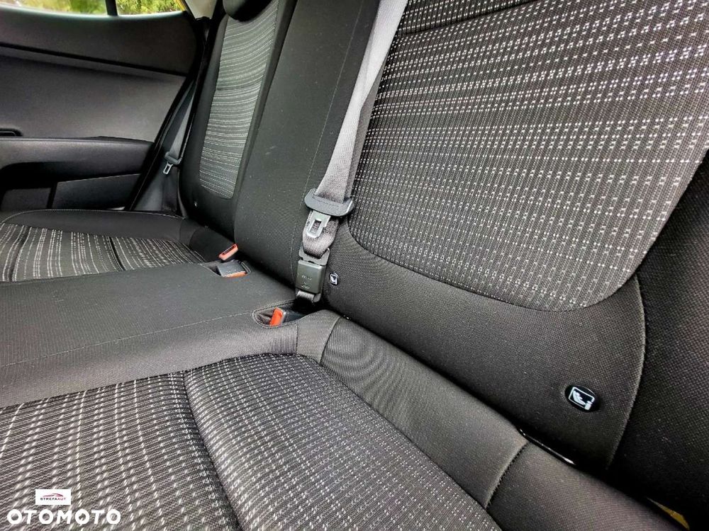Kia Stonic - 28