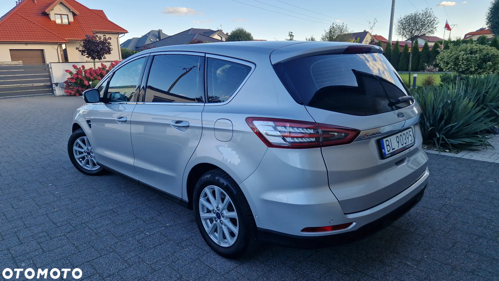 Ford S-Max 2.0 TDCi Titanium PowerShift - 4