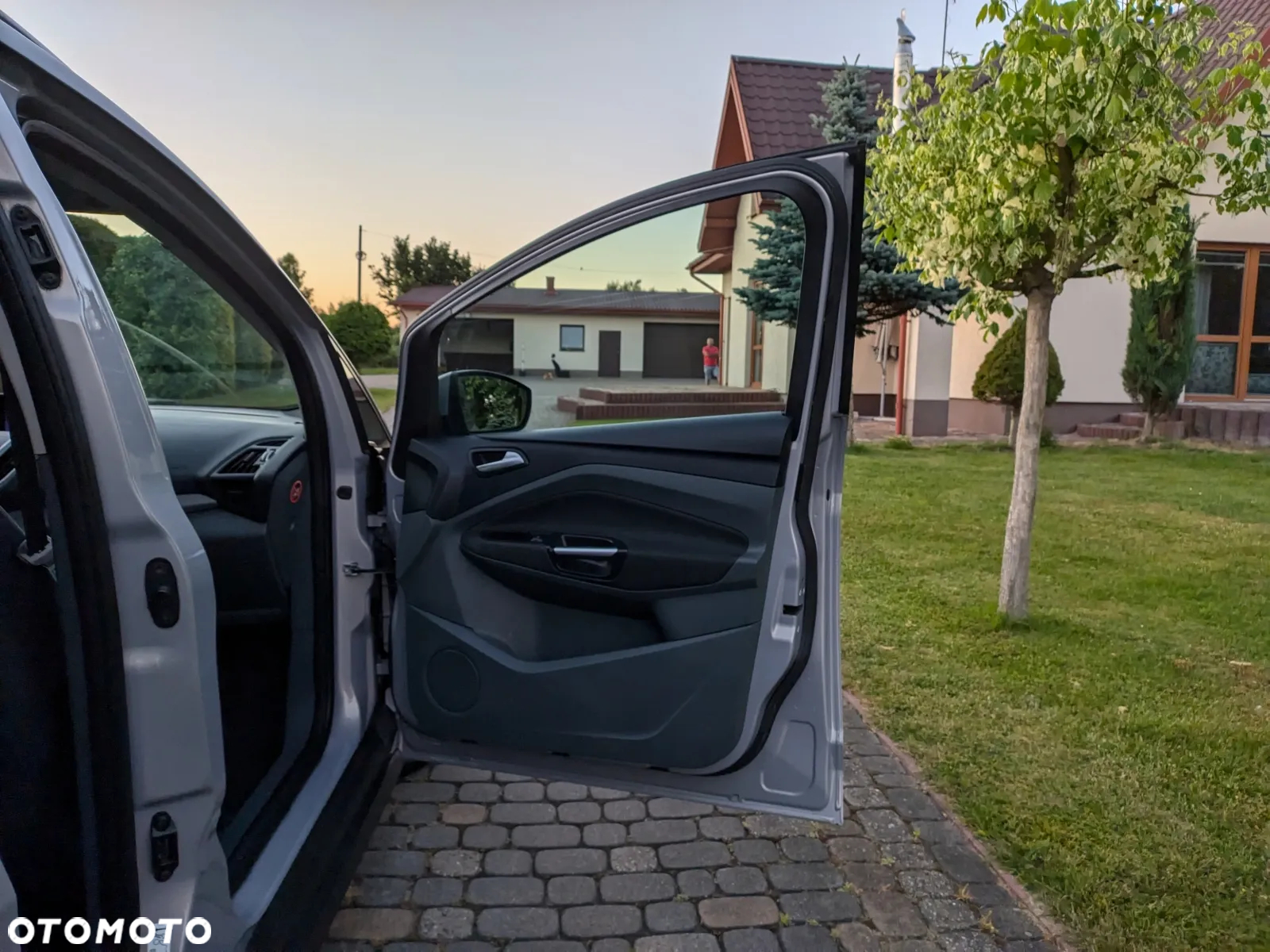 Ford C-MAX 1.6 TDCi Edition - 18