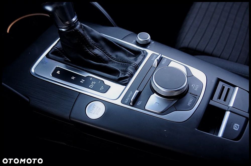 Audi A3 Limousine 35 TDI S tronic S line - 31