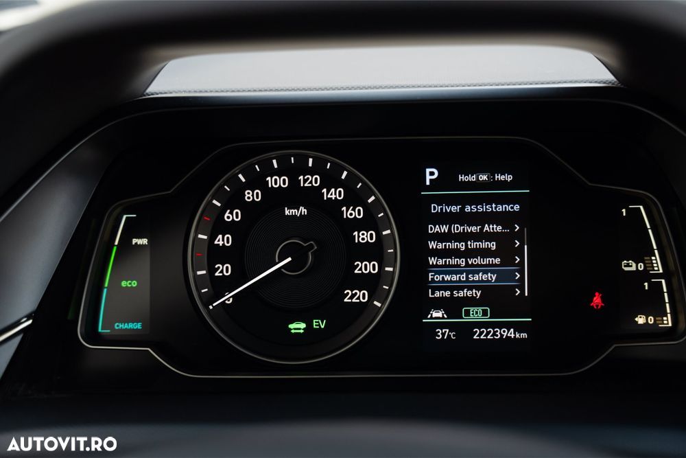 Hyundai IONIQ 1.6 GDI Premium - 21