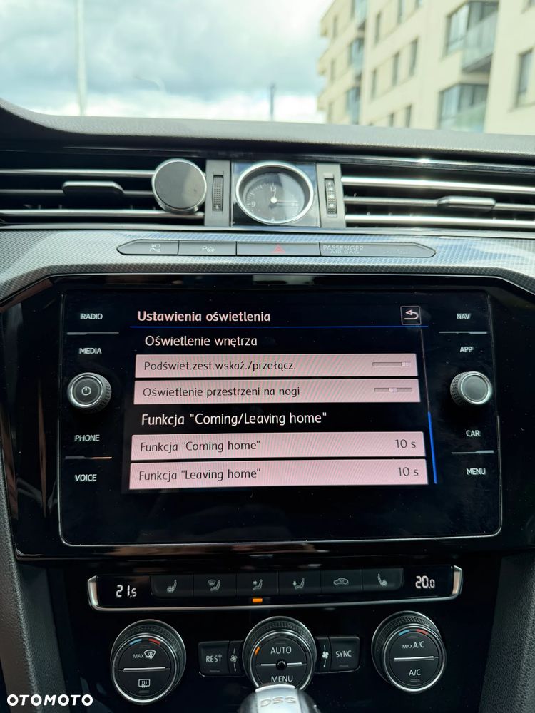 Volkswagen Arteon 2.0 TDI SCR R-Line DSG - 24