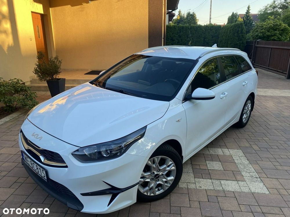 Kia Ceed 1.5 T-GDI M - 3