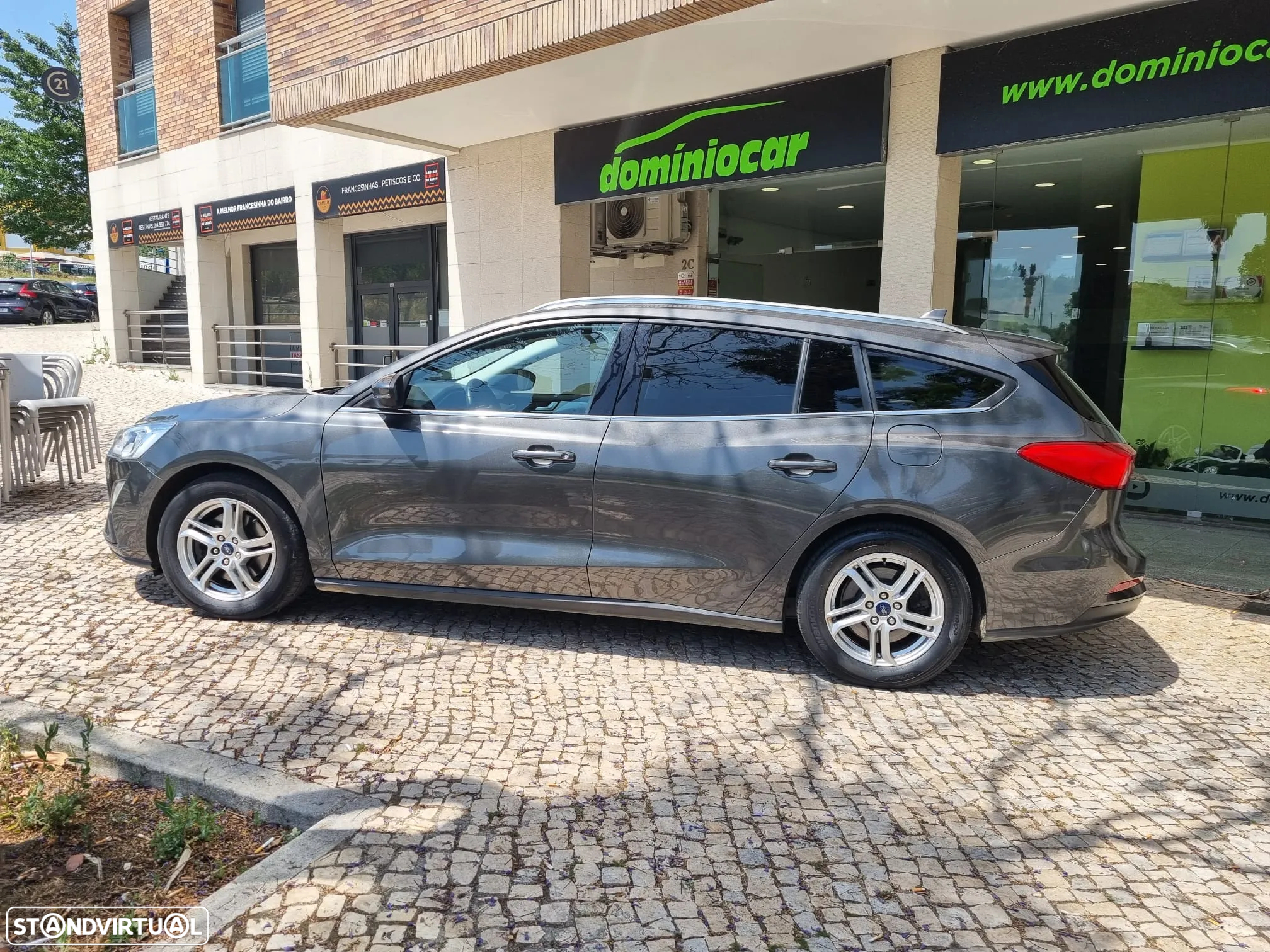 Ford Focus SW 1.0 EcoBoost Business - 10