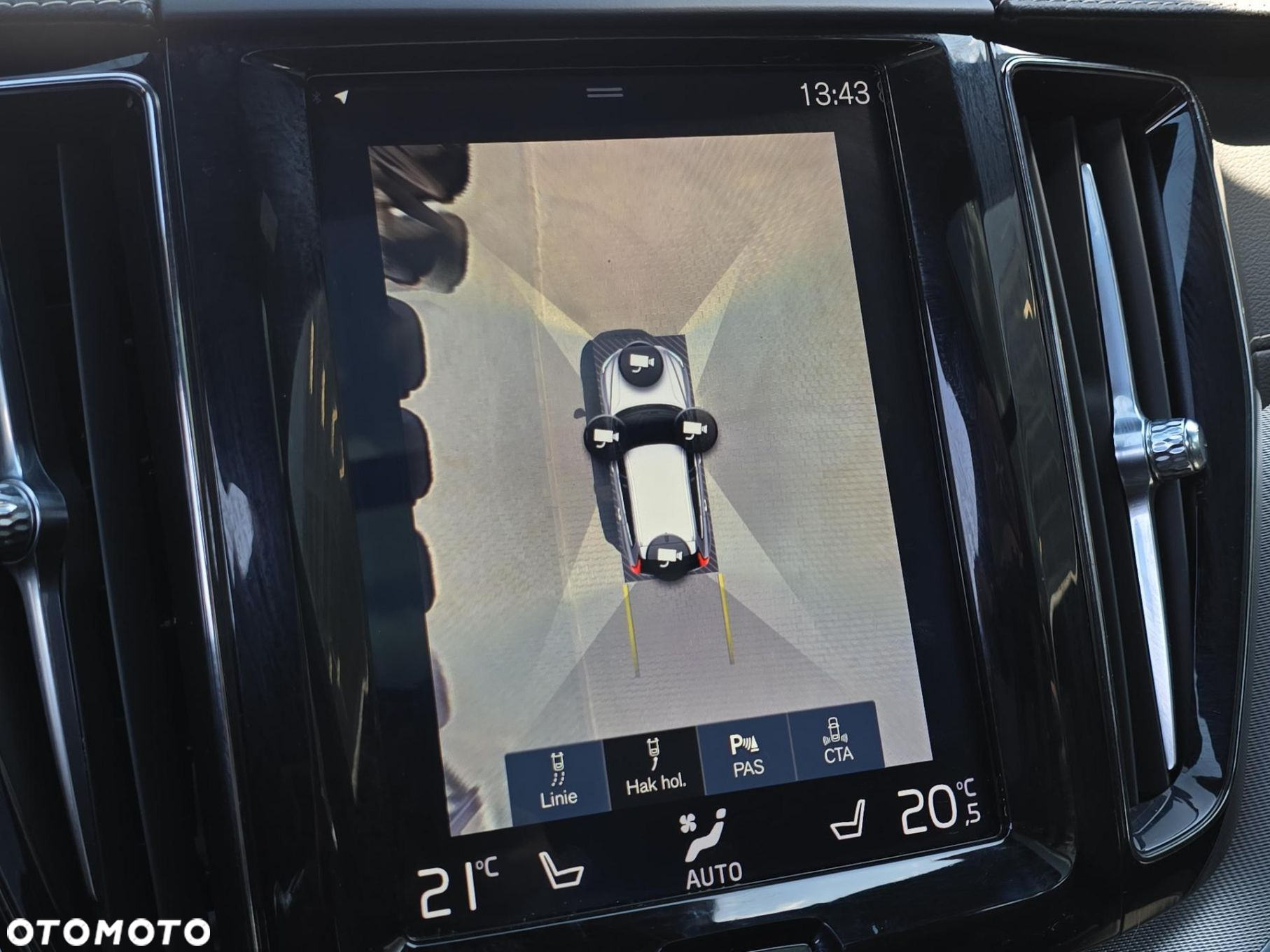 Volvo XC 60 - 21
