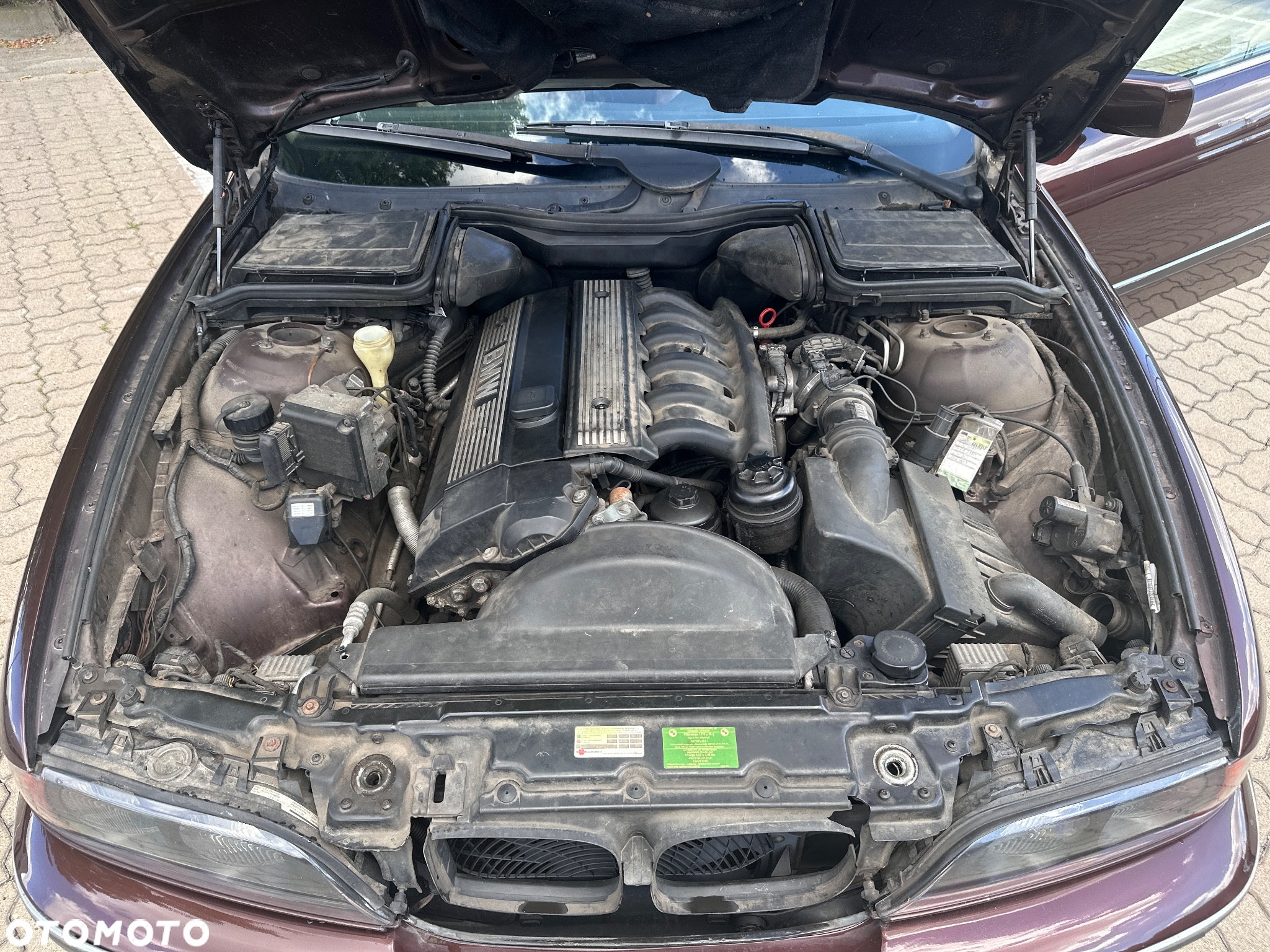 BMW Seria 5 523i - 28