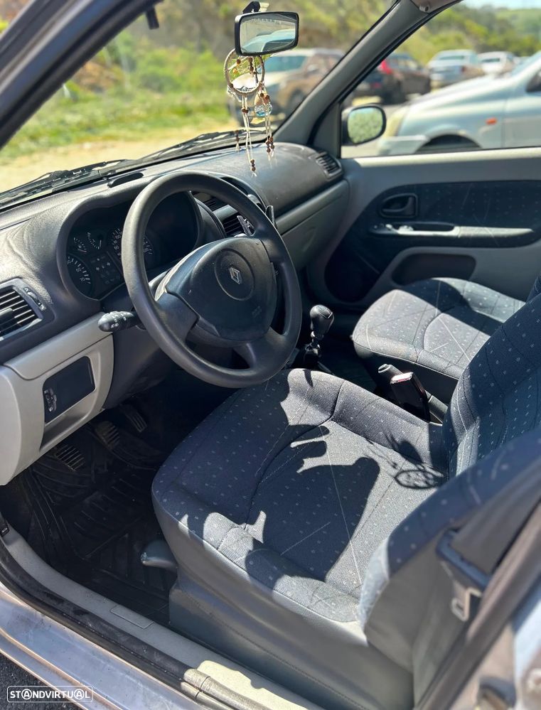 Renault Clio 1.2 - 6
