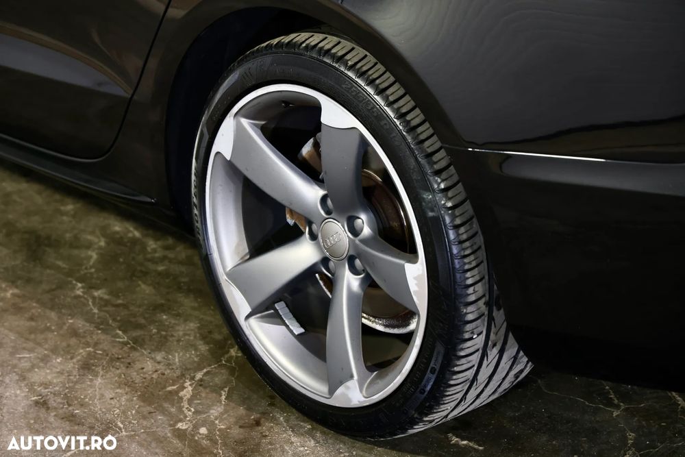 Audi A5 Coupé 2.0 TDI S tronic - 32