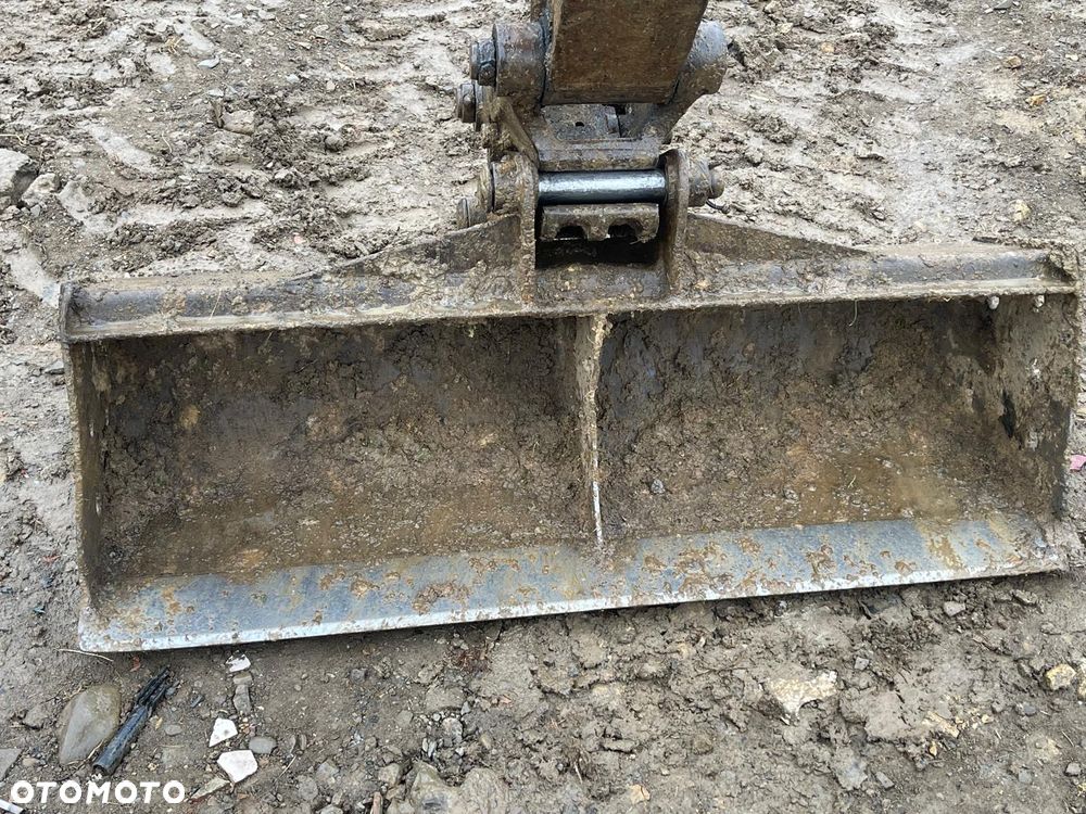 JCB 8080 - 7