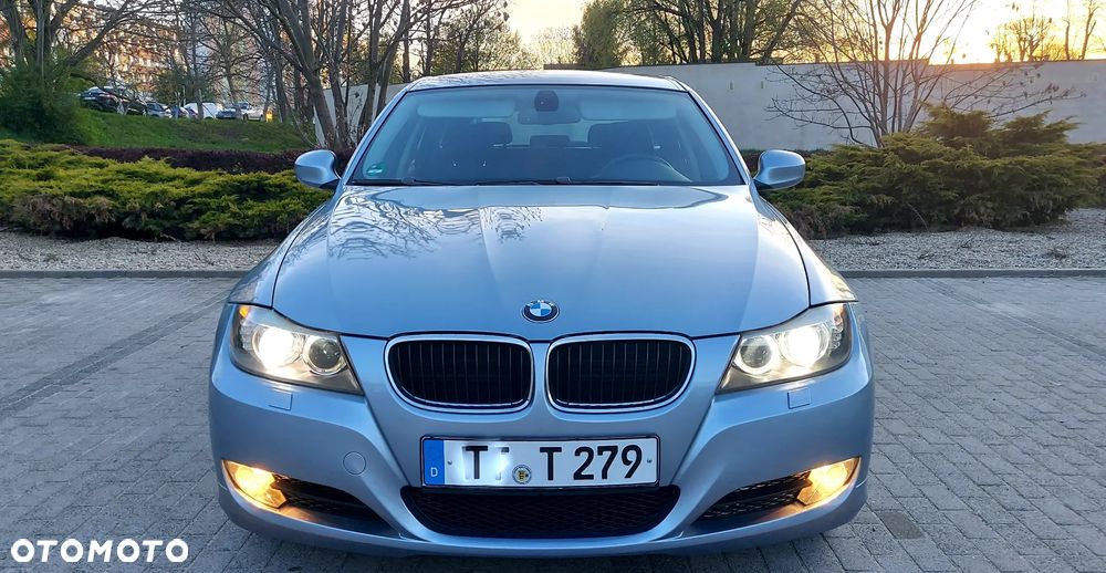 BMW Seria 3 318i Edition Exclusive - 3