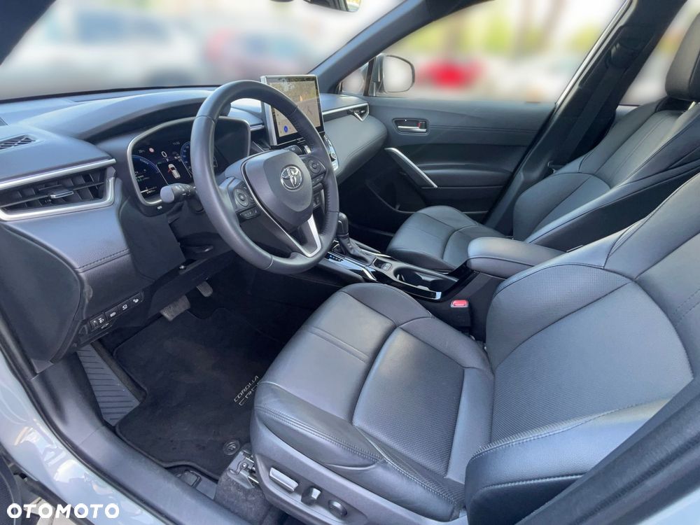 Toyota Corolla Cross 2.0 Hybrid Executive - 8