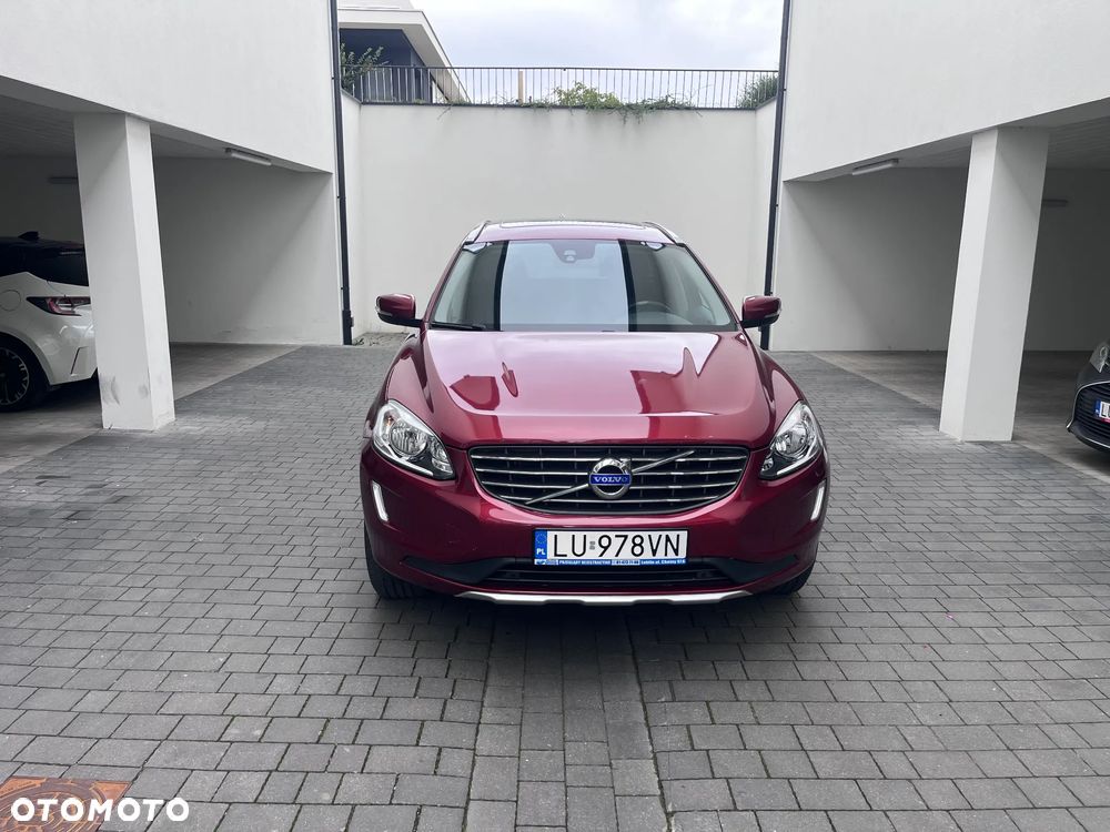 Volvo XC 60 T6 AWD Momentum - 1