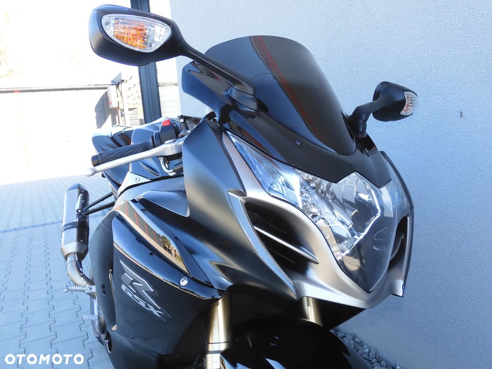 Suzuki GSX-R - 4