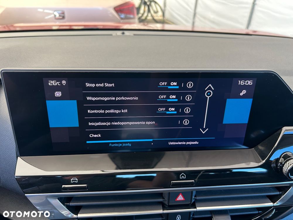 Citroën C4 PureTech 130 Stop&Start FEEL - 25
