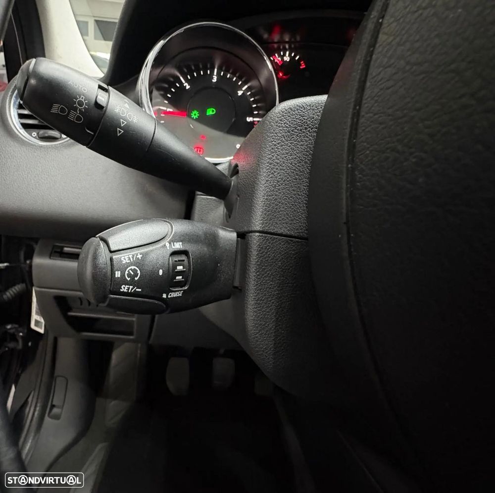 Peugeot 5008 1.6 HDi Tech-Motion - 30