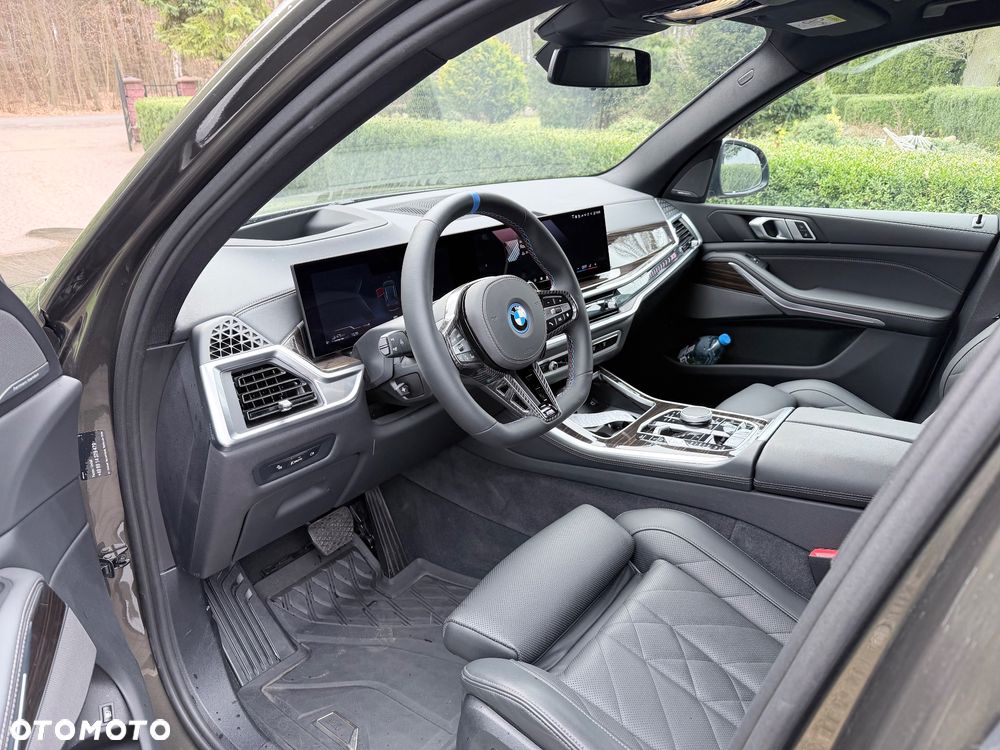 BMW X5 xDrive50e PHEV Individual Edition sport - 11
