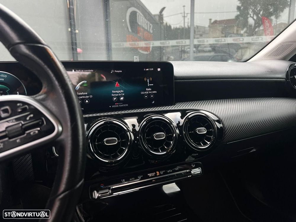 Mercedes-Benz A 180 d - 11