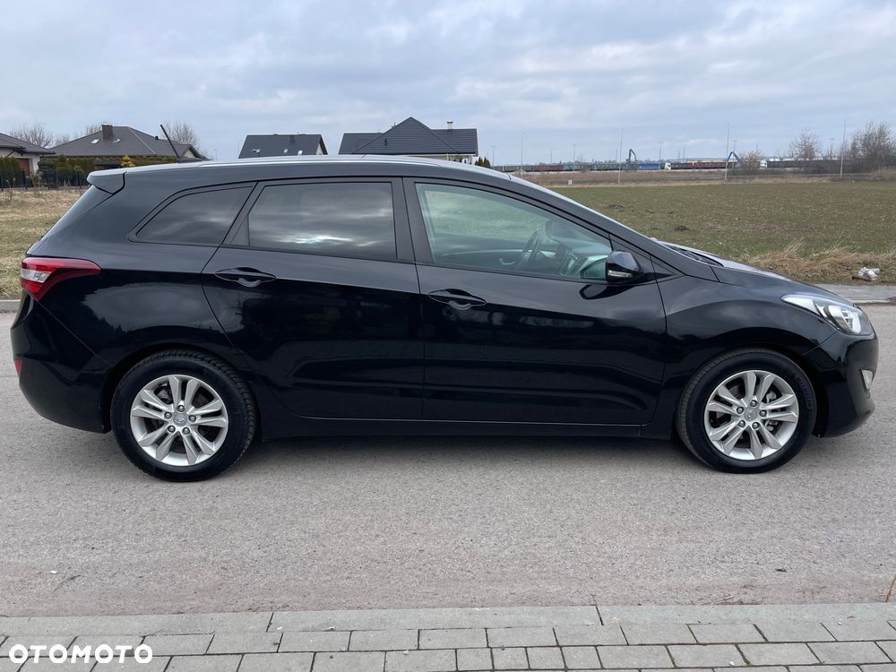 Hyundai i30 1.6 CRDi Premium - 30