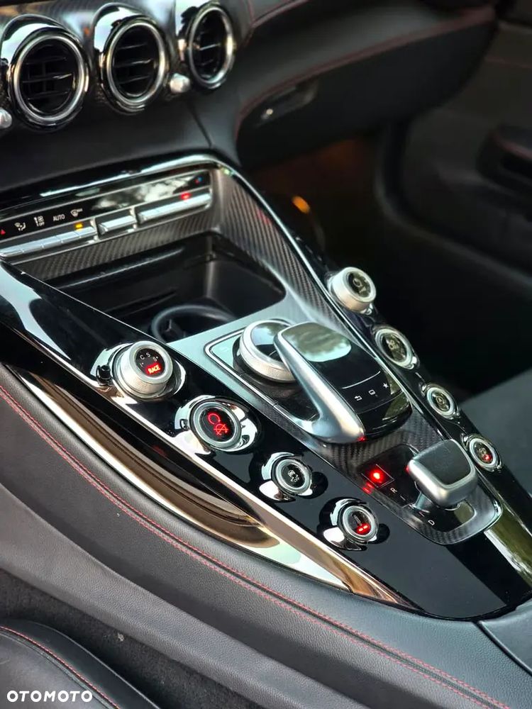 Mercedes-Benz AMG GT S Speedshift 7G-DCT - 14